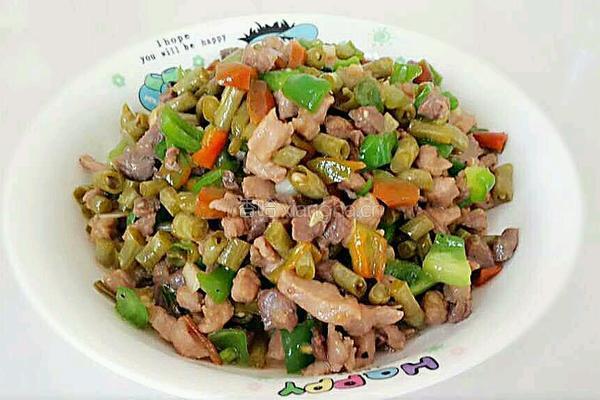 酸豆角炒肉的做法图解5