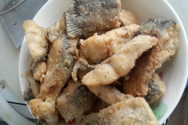 香辣鱼块的做法图解6