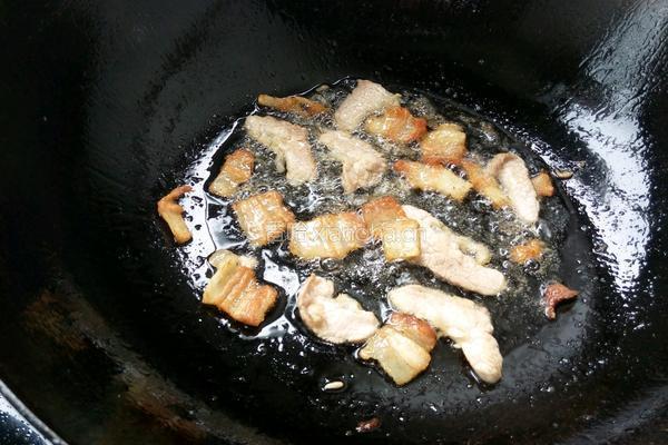 土豆烧肉的做法图解3