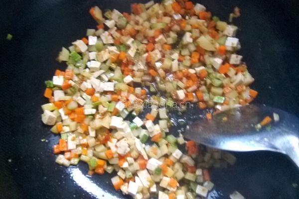 菜丁煲饭的做法图解5