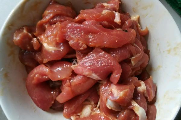 粉皮肉汤的做法图解1