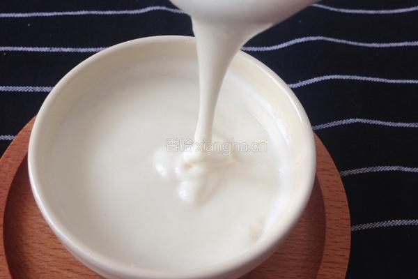 自制香草味酸奶的做法图解5