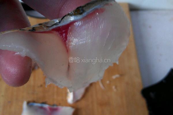 酸菜鱼的做法图解1