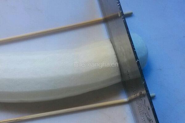 柠香腌萝卜的做法图解2