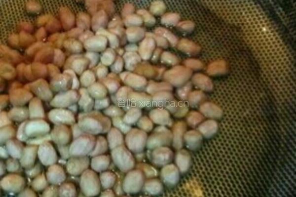 糖醋花生米的做法图解3
