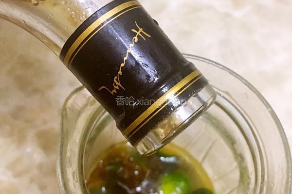 金桔百香果冰茶的做法图解4