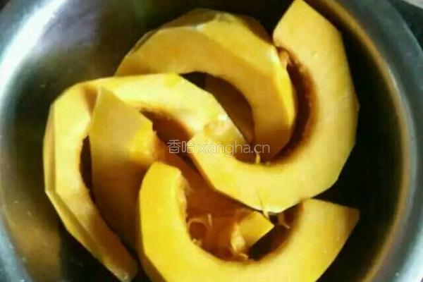 自制南瓜蝴蝶面的做法图解2