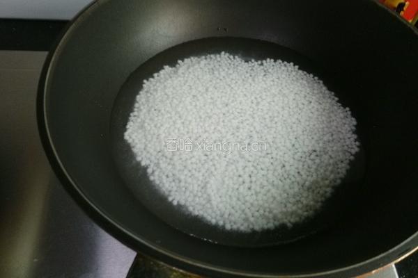黄桃椰奶西米露的做法图解2