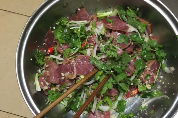 香菜拌牛肉的做法图解4