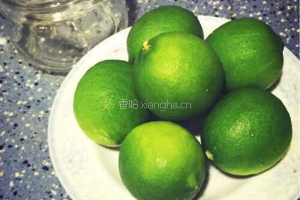蜜渍柠檬的做法图解1