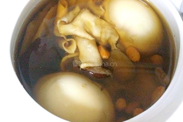花胶炖红枣枸杞淮山汤的做法图解7