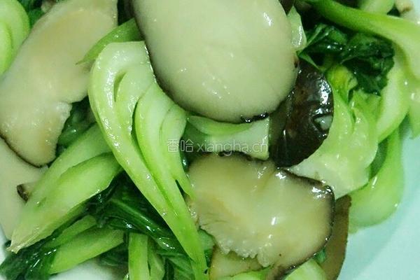 香菇炒上海青的做法图解5