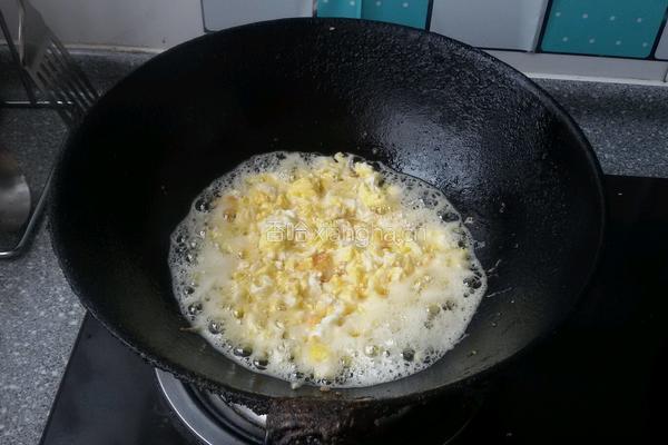 烫面素馅锅贴饺子的做法图解6