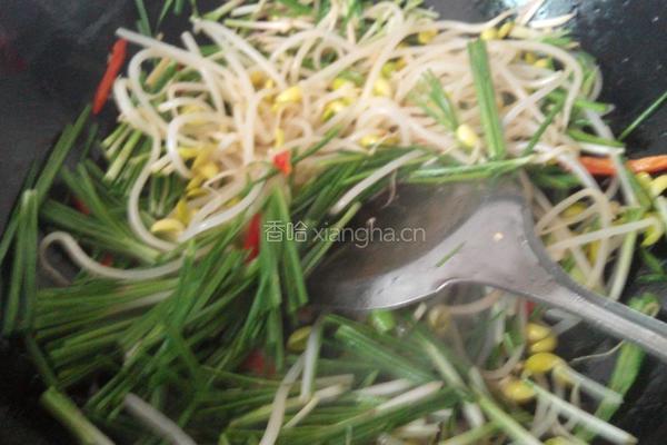 蚝油爆炒豆芽的做法图解6