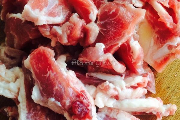 葱爆羊肉的做法图解1