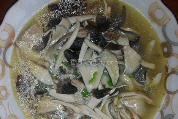 山珍鸡枞汤