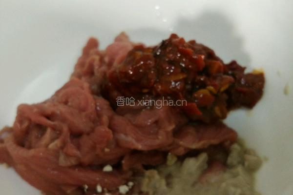 子姜炒肉的做法图解2