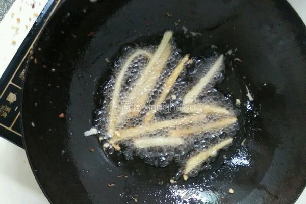 简单炸薯条的做法图解6