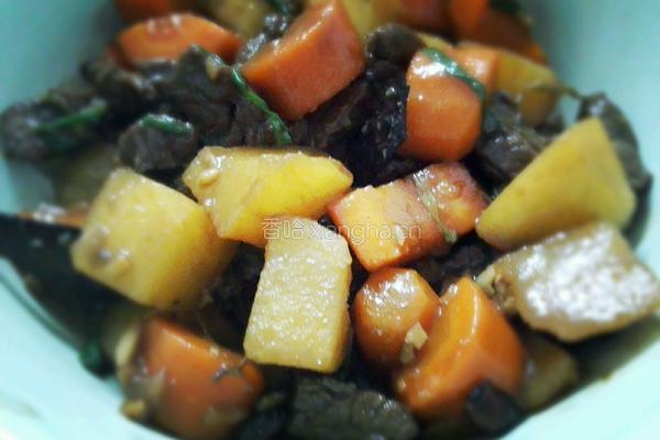 酱烧土豆牛肉丁的做法图解8