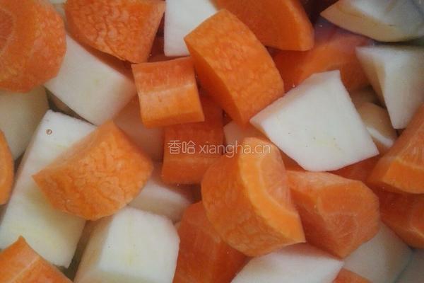 酱烧土豆牛肉丁的做法图解1