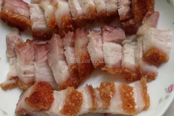 清蒸葱香肉的做法图解1