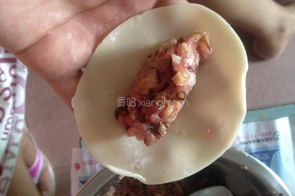 香菇饺子的做法图解3