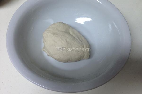 芹香发面饼的做法图解2