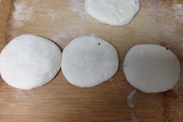 芹香发面饼的做法图解8