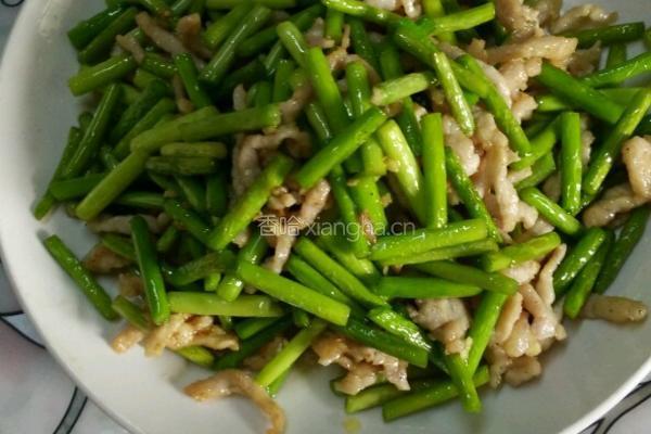 蒜苔炒肉丝的做法图解10
