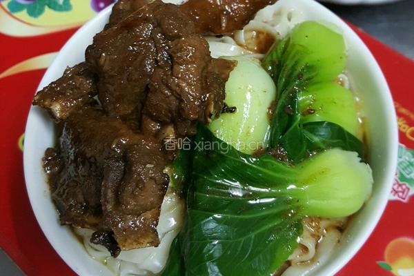 香焖鸭汤面