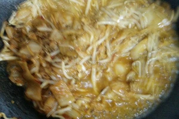 辣白菜炒饭的做法图解3