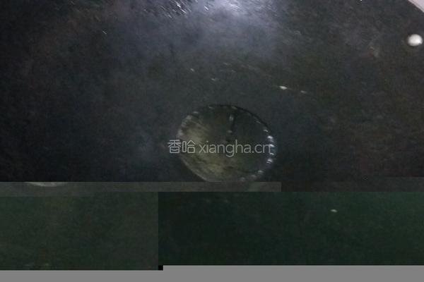 芹菜炒肉的做法图解2