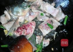 酸菜鱼的做法图解2