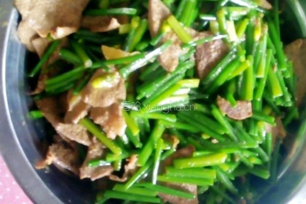 猪肝炒韭菜的做法图解3