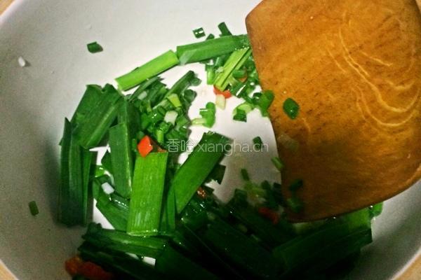 金针菇日本豆腐煲的做法图解2