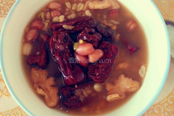 红枣花生八宝粥的做法图解9