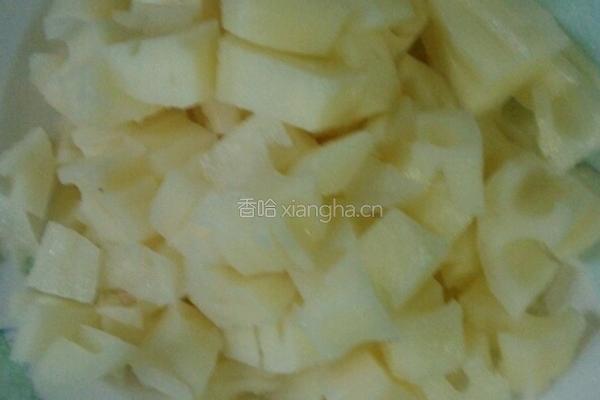 辣子藕丁的做法图解2