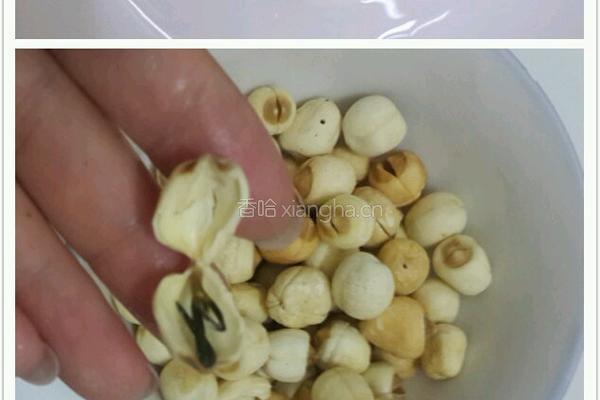 薯仔莲子猪排骨的做法图解2