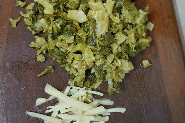 酸菜肉丝的做法图解3