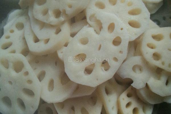 莲藕夹心肉沫的做法图解1