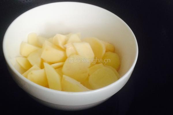 土豆泥沙拉的做法图解1