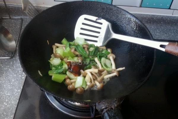 蚝油蟹味菇的做法图解6