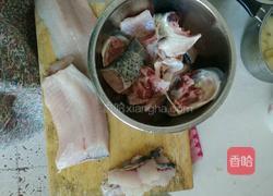 酸菜鱼的做法图解1