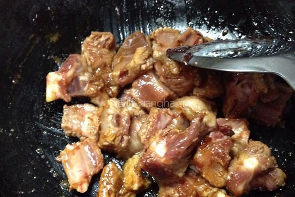 土豆烧排骨的做法图解4
