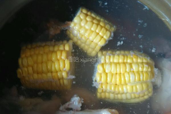 山药炖鸡汤的做法图解3