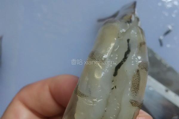 蒜蓉开背虾的做法图解3
