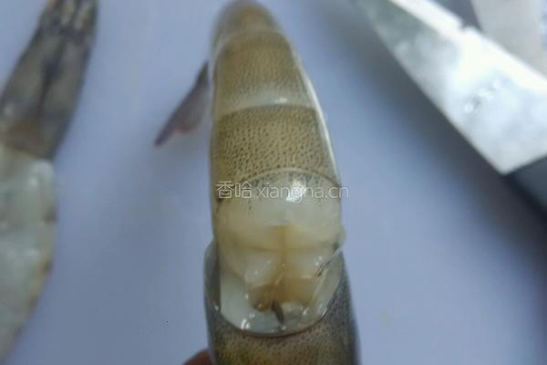 蒜蓉开背虾的做法图解2