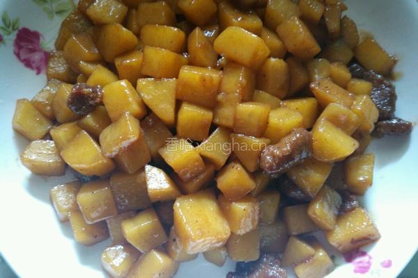 土豆焖肉的做法图解7