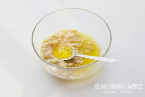 香蕉松饼的做法图解3