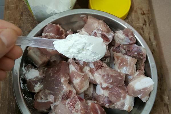 剁椒豆豉蒸排骨的做法图解4